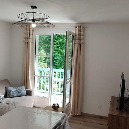 Charmant Appartement 4 Pers,Vue Montagne Avec Parking Prive Et Balcon Cauterets Exterior foto